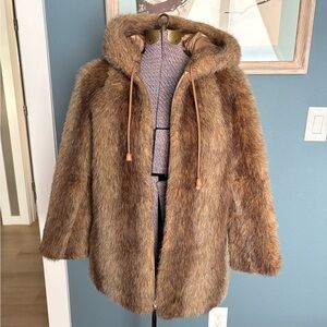 Vintage Women's Muskrat Fur Hooded Coat - Brown. 1960s
